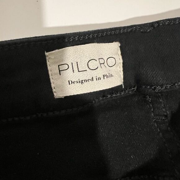 Anthropologie Pilcro Women's Yaya Coated Mid- Rise Crop Flare Jeans Black Sz 31 - Picture 10 of 15